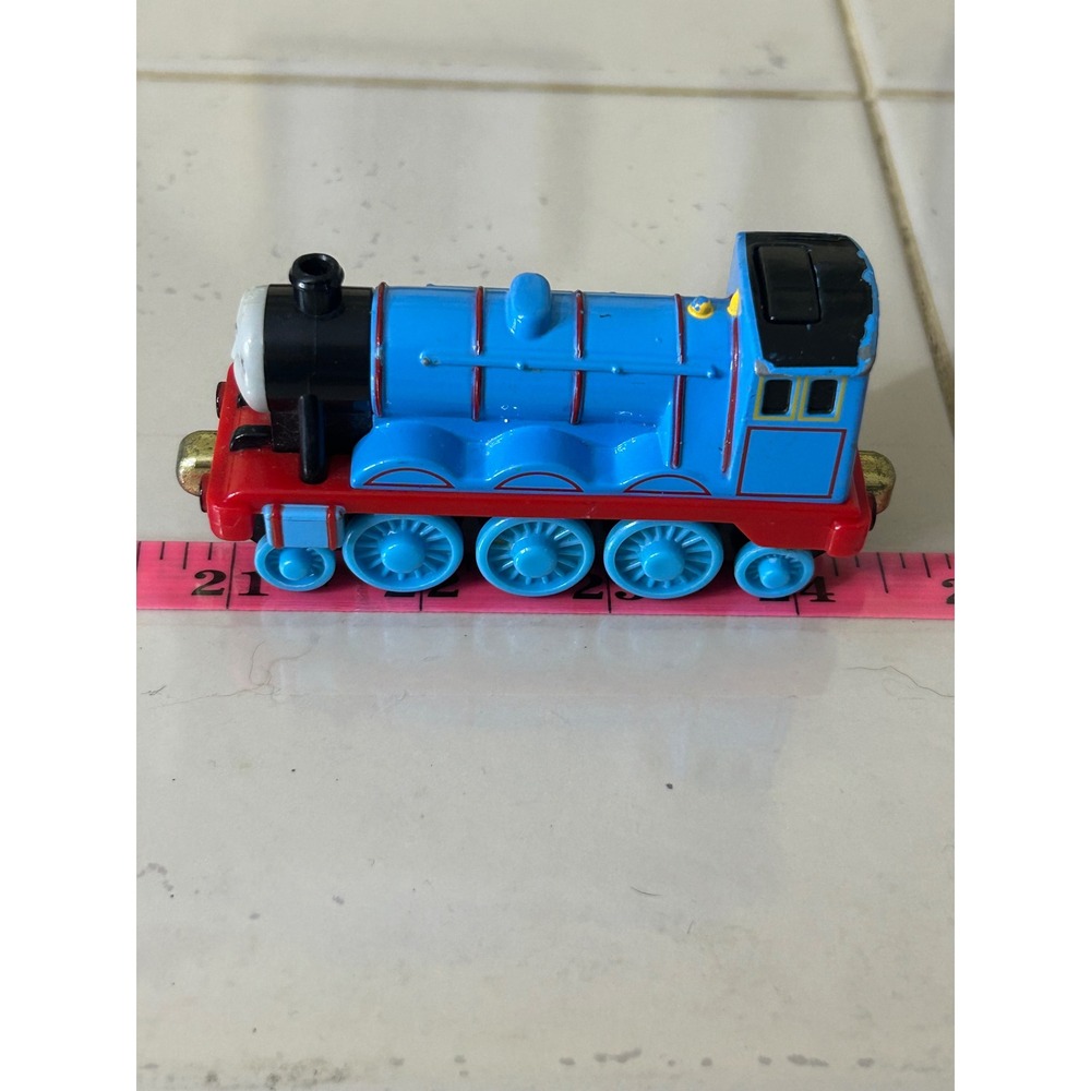 Thomas & Friends Take Along Gordon Die-Cast Metal Magnetic Toy Train Engine